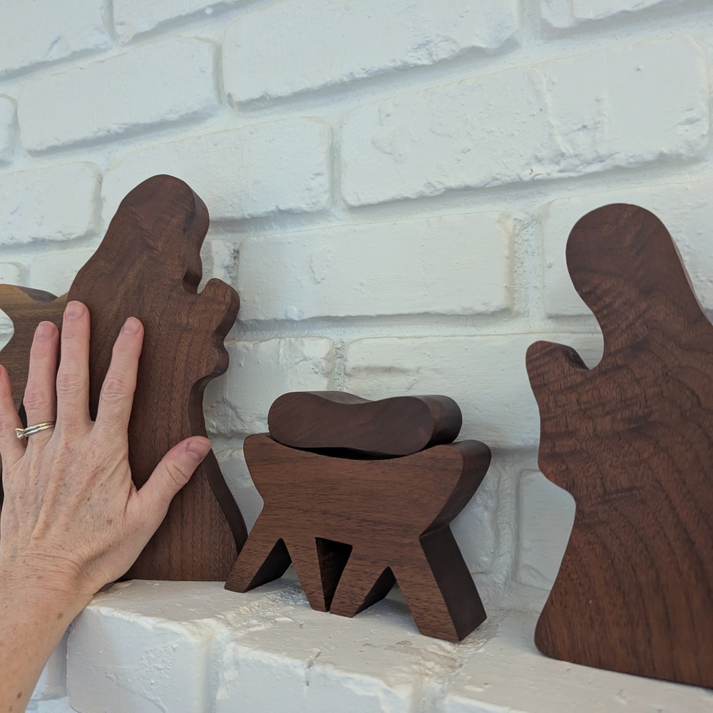 Wooden Nativity Scene Set - Picture 12 of 12